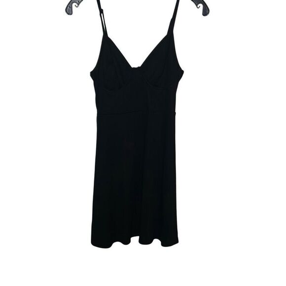 Wild Fable Womens Size Medium Strappy Skater Dress Black Ribbed Knit Fit & Flare - Picture 6 of 6